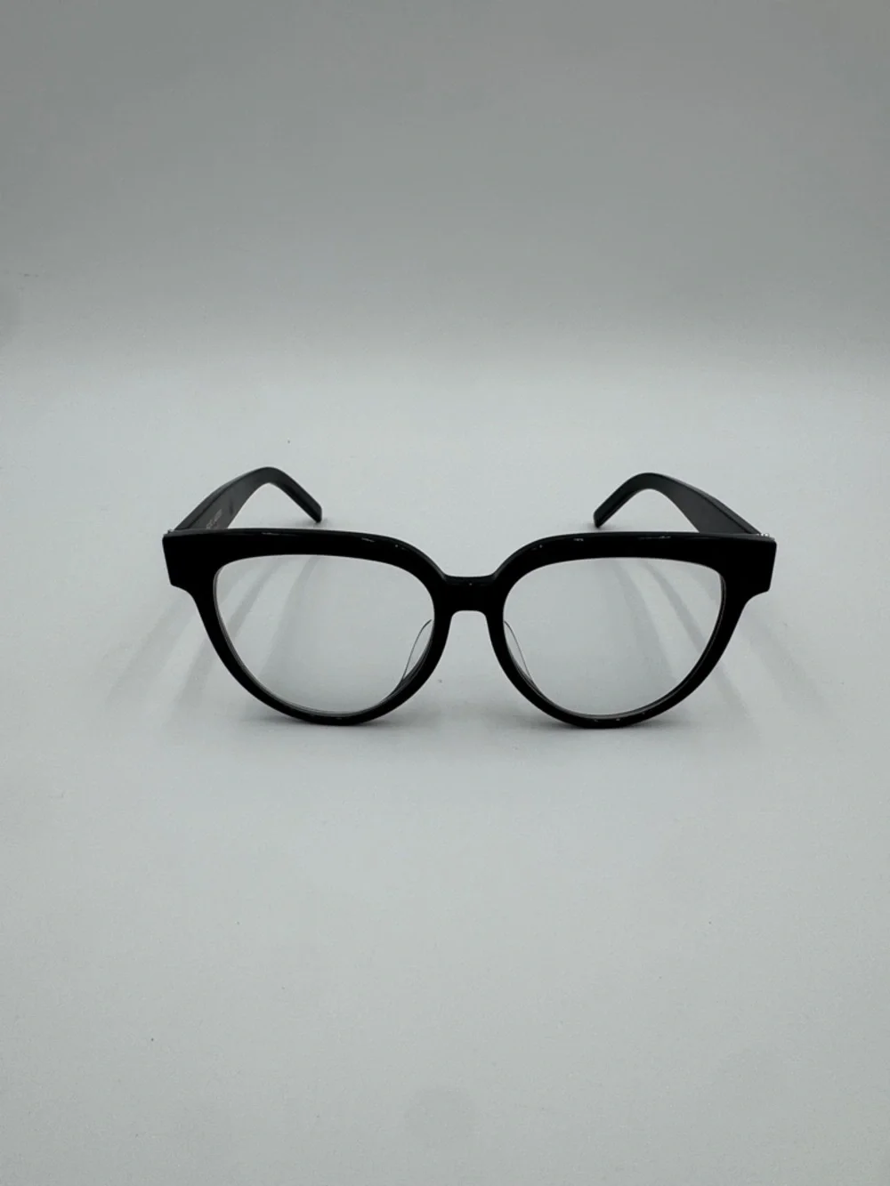 Classic Black Round-Frame Women's Eyeglasses